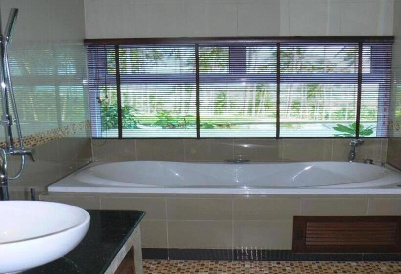 فندق Grand Hill Residence