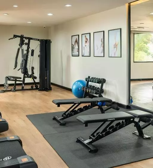 ホテル Ikon Phuket   Sha Extra Plus