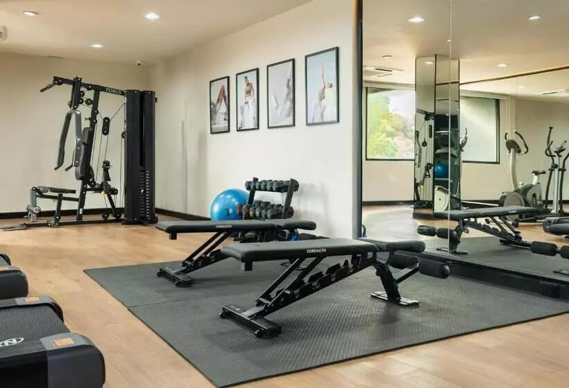 ホテル Ikon Phuket   Sha Extra Plus