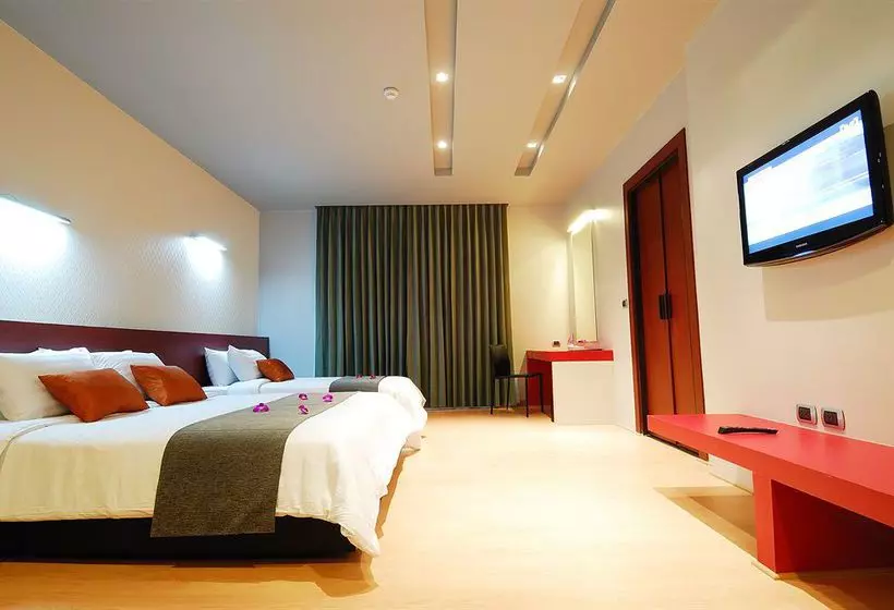 Hotel Long Beach Pavilion