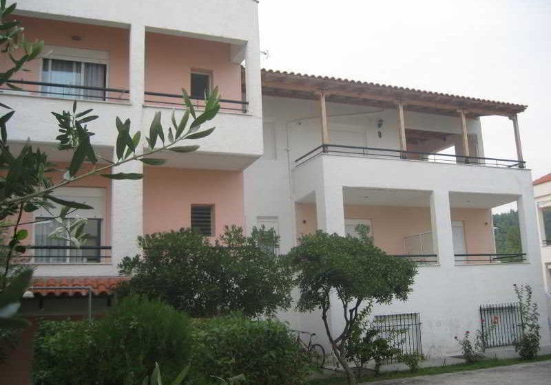 ホテル Molos Apartments