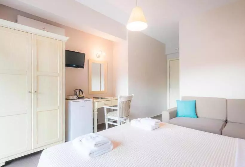 Ntinas Filoxenia Hotel & Spa