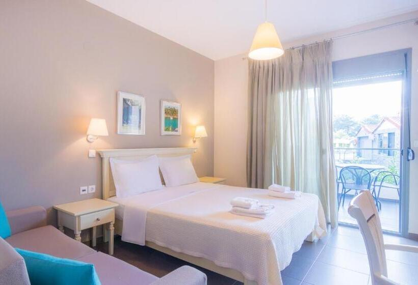 Ntinas Filoxenia Hotel & Spa