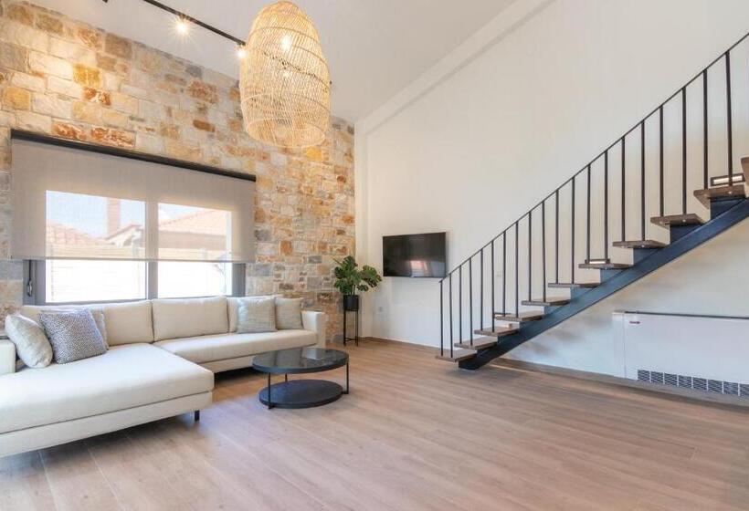 Ntinas Filoxenia Hotel & Spa