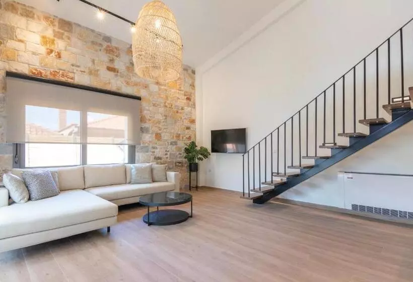 Ntinas Filoxenia Hotel & Spa