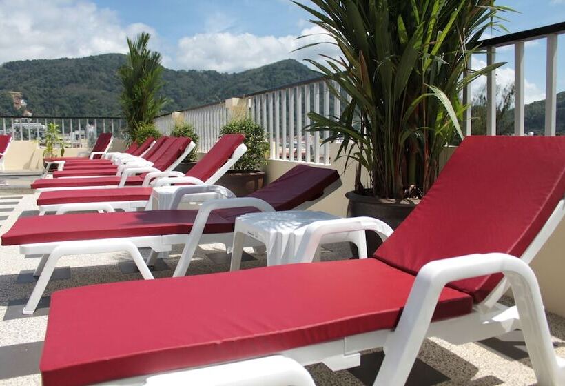 ホテル Patong Hemingway S