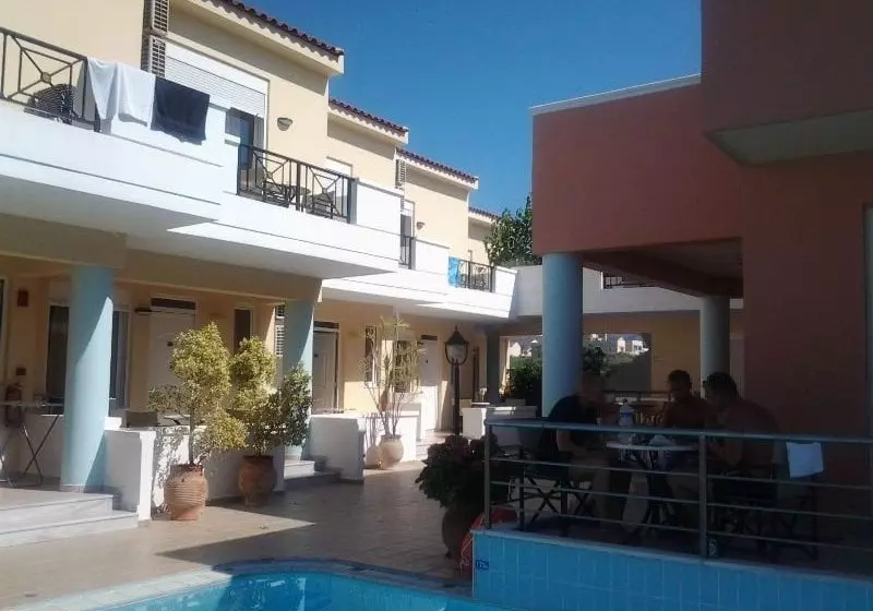 فندق Pella Steve