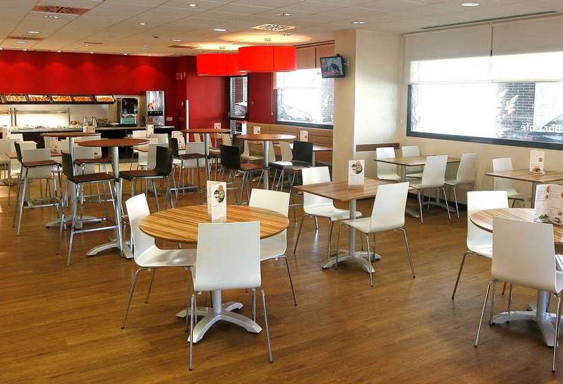 هتل Travelodge Madrid Metropolitano