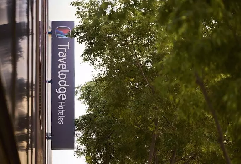 هتل Travelodge Madrid Metropolitano