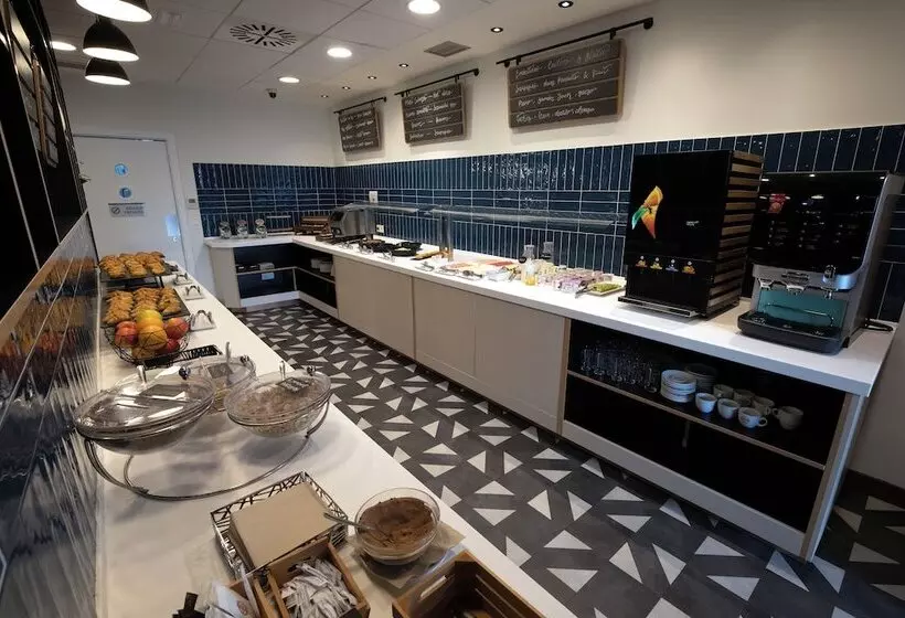 هتل Travelodge Madrid Metropolitano
