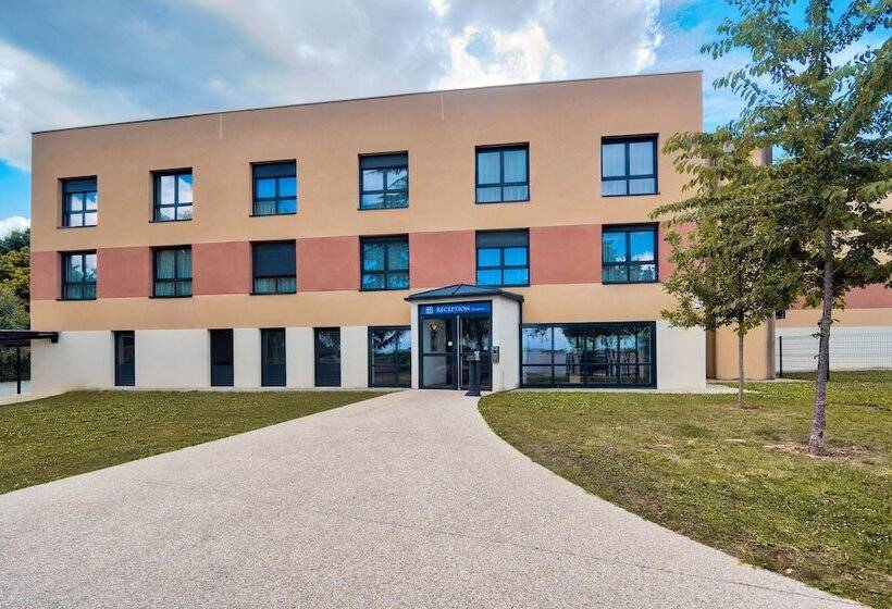 Zenitude Hôtel Résidences Magny Les Hameaux