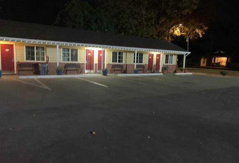 Colusa Motel