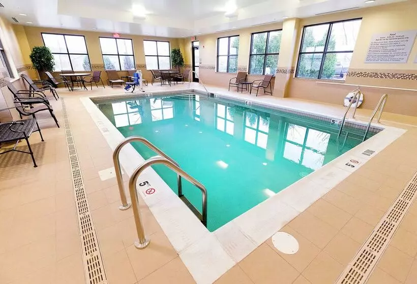 Hampton Inn Waynesburg