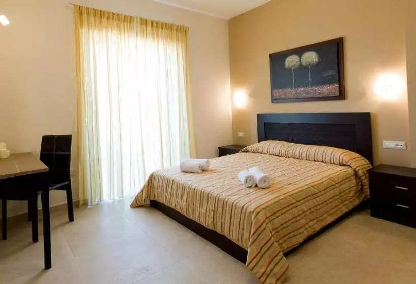 فندق Aenaon Rooms