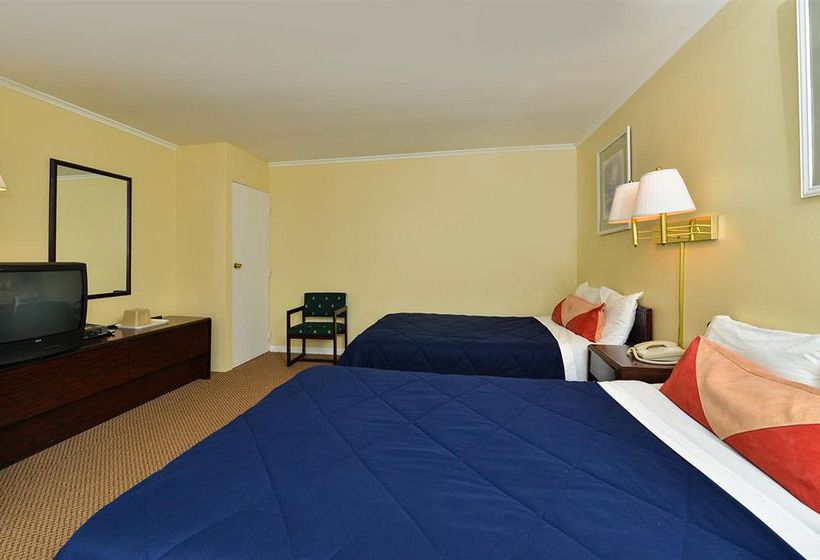 בית מלון כפרי Americas Best Value Inn Bridgewater