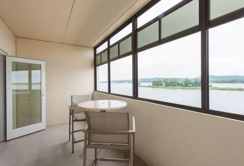 ホテル Baymont By Wyndham Bellevue