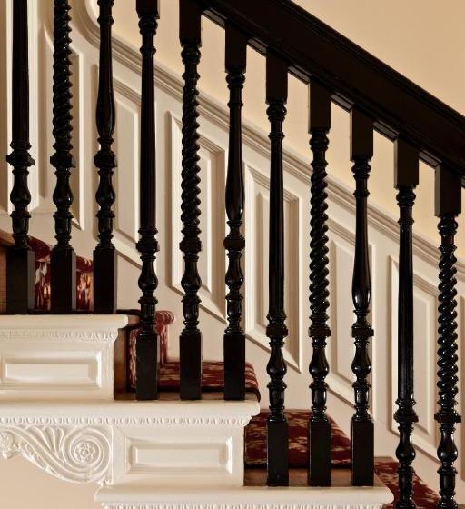 Отель Embassy Circle Guest House