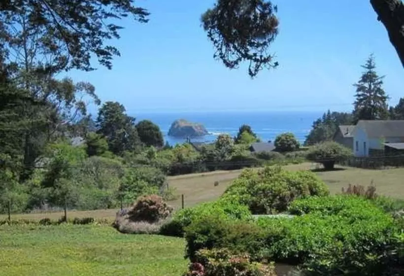 ホテル Scp Mendocino Inn And Farm