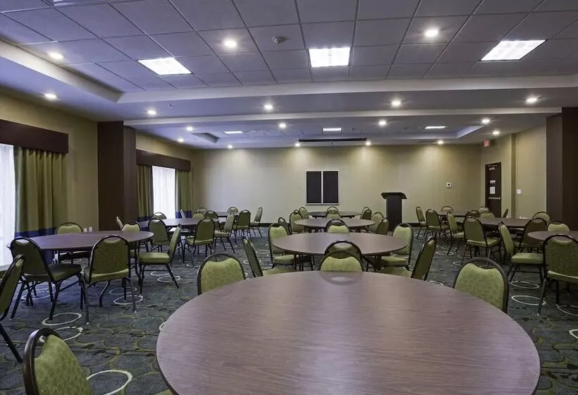 Holiday Inn Express Hotel & Suites Orlando East Ucf Area, An Ihg