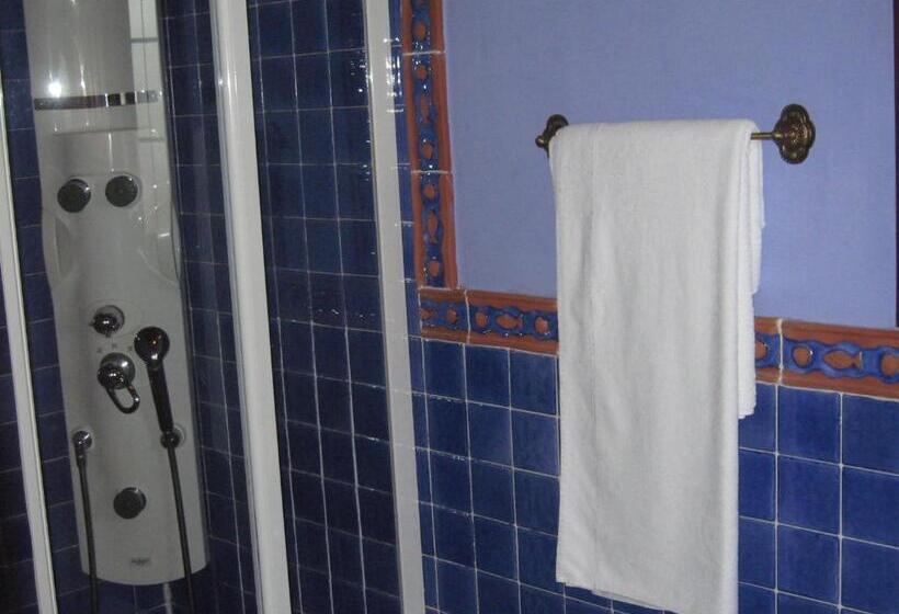 فندق Posada El Jardin De Angela