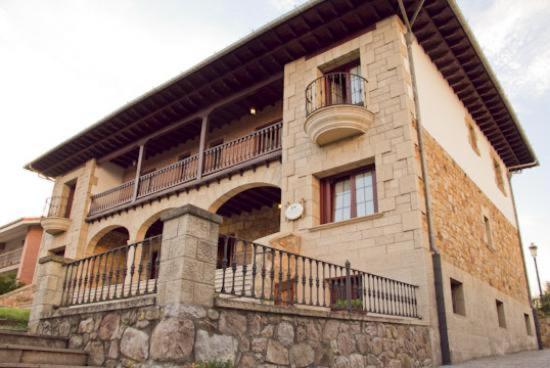 فندق Posada El Jardin De Angela