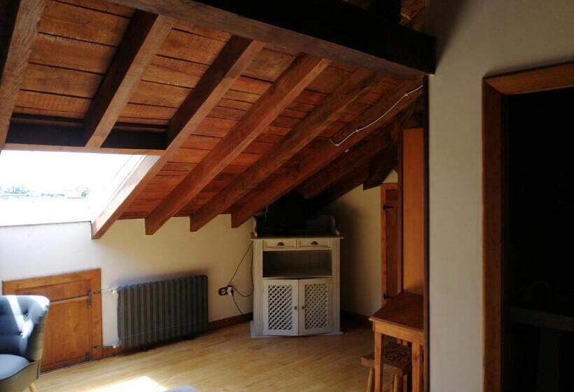 فندق Posada El Jardin De Angela