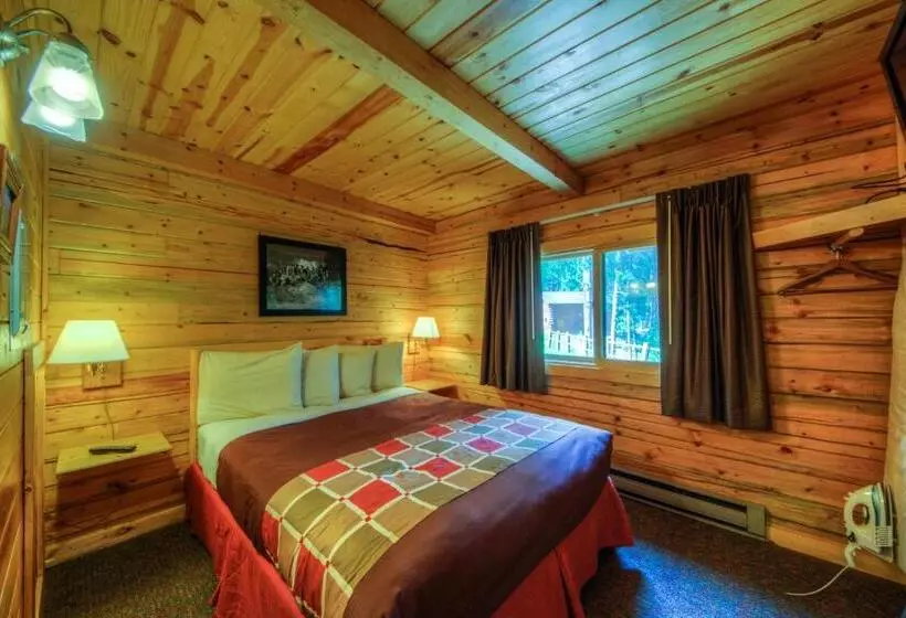 Отель Powder House Lodge