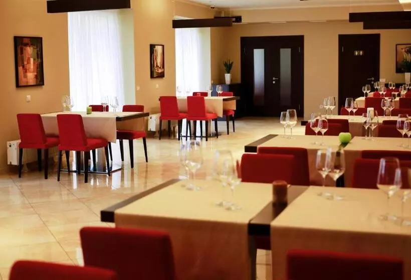 Hotel Pushcha Congress