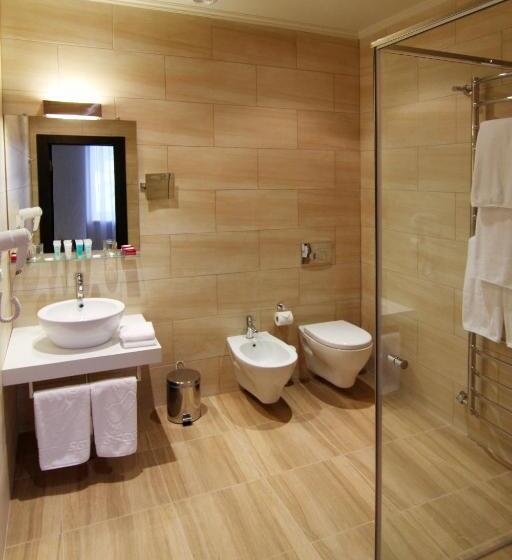 هتل Pushcha Congress