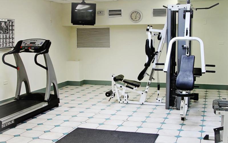 فندق Ramada By Wyndham Kissimmee Downtown