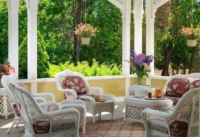 酒店 Captain Nickels Inn