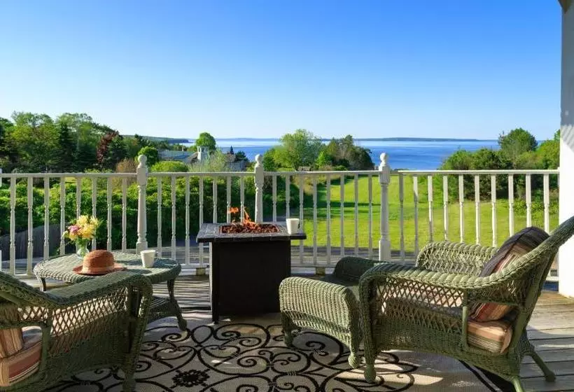 酒店 Captain Nickels Inn