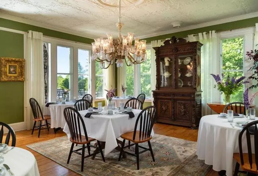 酒店 Captain Nickels Inn