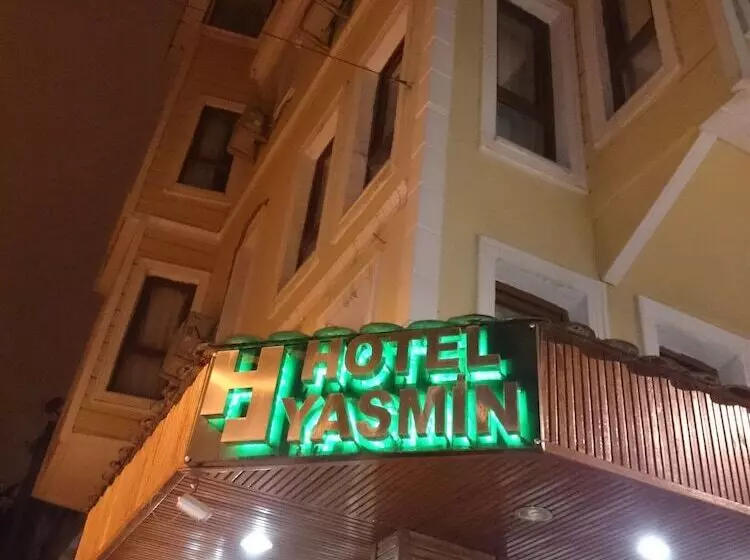 ホテル Yasmin