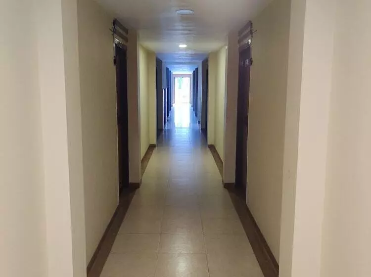 هتل Ira By Orchid, Nashik