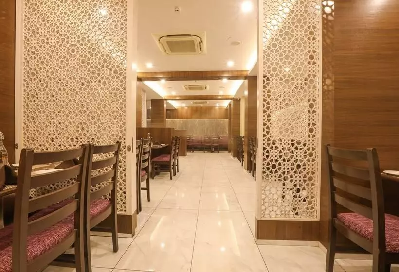 هتل Ira By Orchid, Nashik