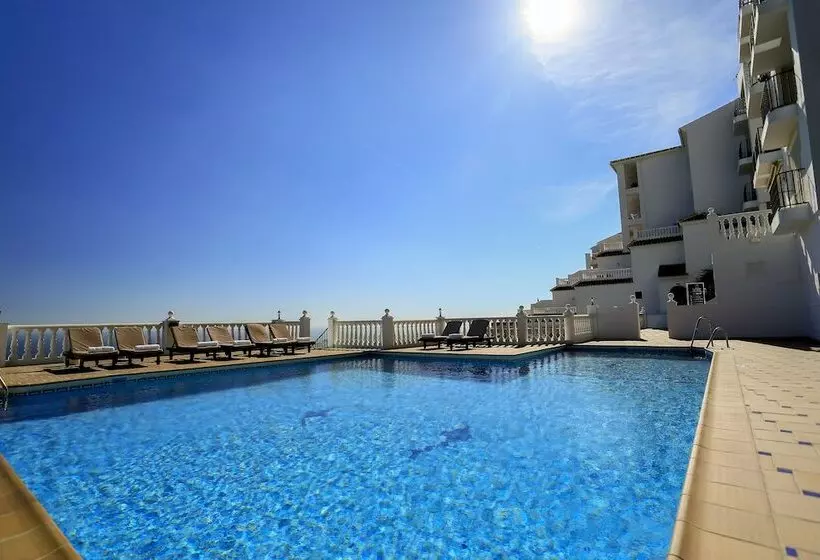 Macdonald La Ermita Resort