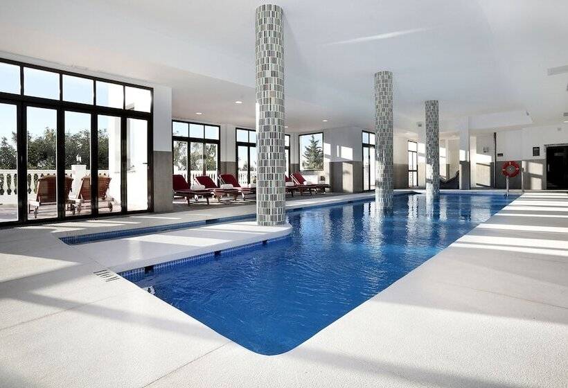 Macdonald La Ermita Resort