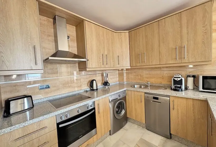 Macdonald La Ermita Resort