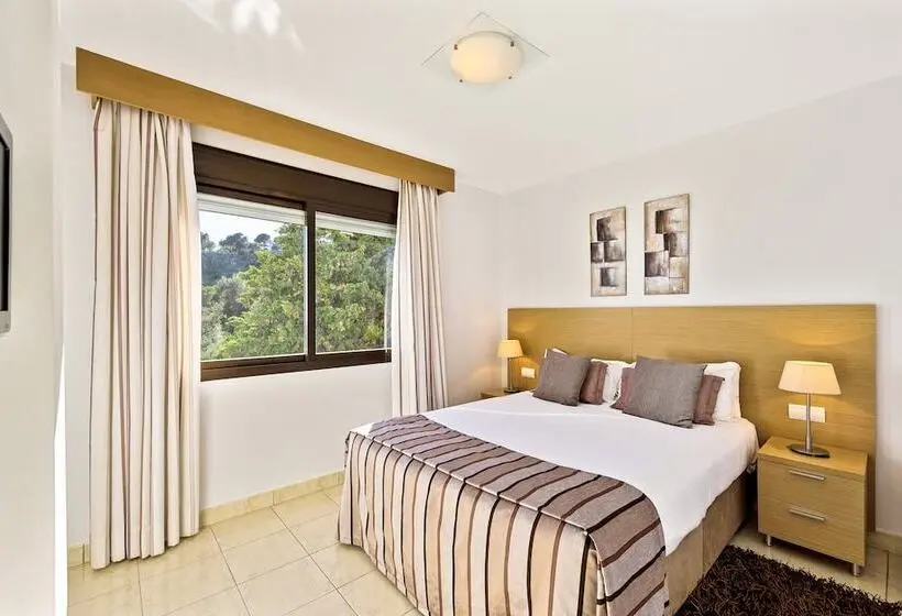 Macdonald La Ermita Resort