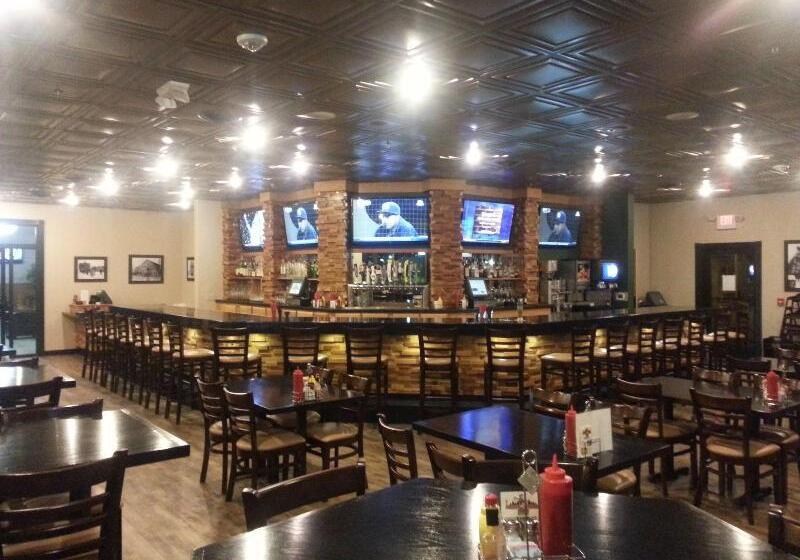 모텔 Woodfield Inn And Suites