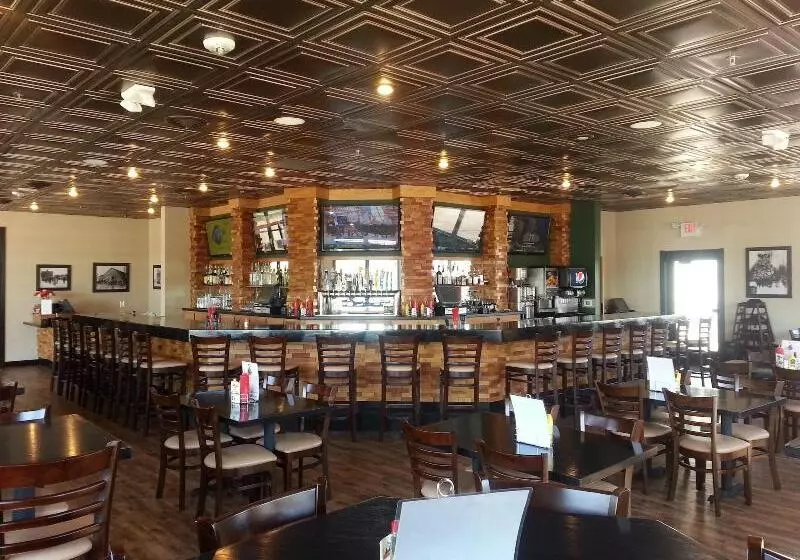 Мотель Woodfield Inn And Suites