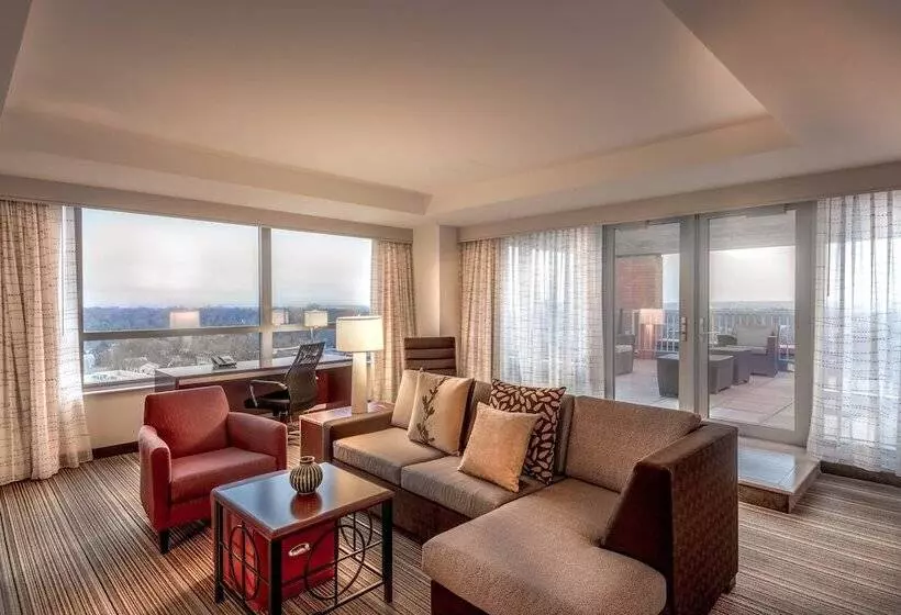 Residence Inn By Marriott Arlington Ballston