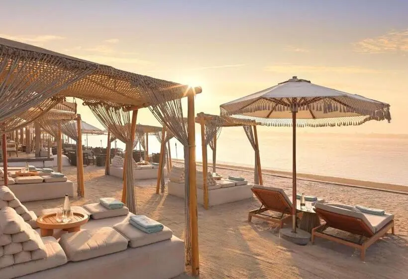 Sofitel Dubai The Palm Resort & Spa