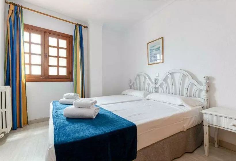 Sol y Mar Apartments