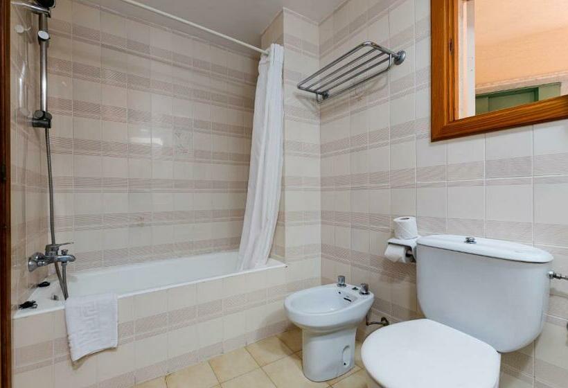 Sol y Mar Apartments