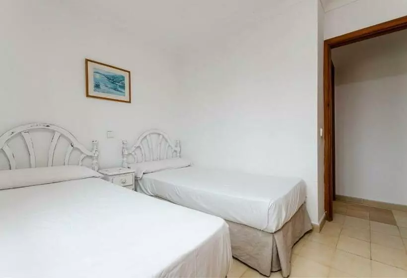 Sol y Mar Apartments