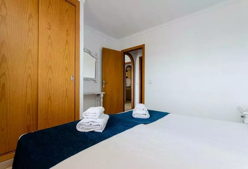 Sol y Mar Apartments