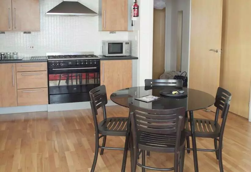 Dreamhouse Apartments Edinburgh City Centre