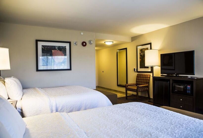 Hampton Inn & Suites Lake Placid